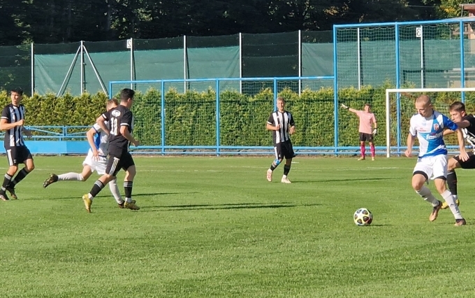 FC Vsetín : SFK ELKO Holešov A 1:2 (1:0)